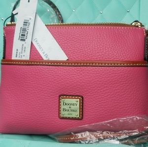 Dooney & Bourke purse